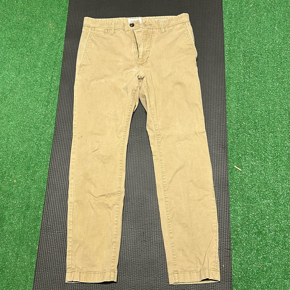 Goodfellow men’s size 31 dress pants!